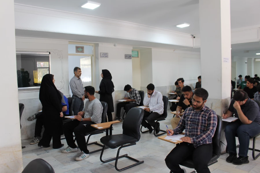 آخرین روز امتحانات پایان سال ۱۴۰۴-۱۴۰۳ در پردیس شهید چمران برگزار شد 11