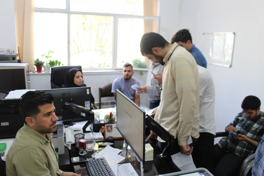 انجام فرایند دانش اموختگی دانشجویان پردیس شهید چمران 8