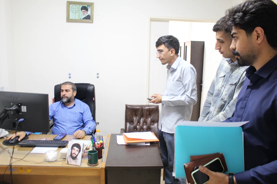 انجام فرایند دانش اموختگی دانشجویان پردیس شهید چمران 9