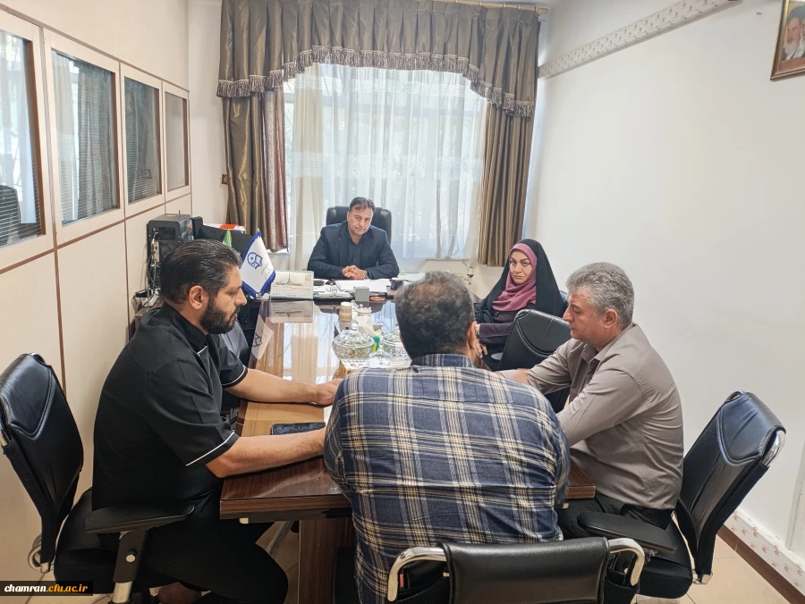 برگزاری جلسه کمیته تغذیه پردیس شهید چمران تهران 5