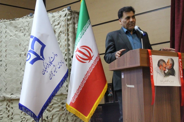 آیین گرامیداشت هفته دفاع مقدس و همزمان با آغاز سال تحصیلی جدید و آیین تجلیل از برگزیدگان کشوری سی و پنجمین جشنواره قرآن و عترت  3