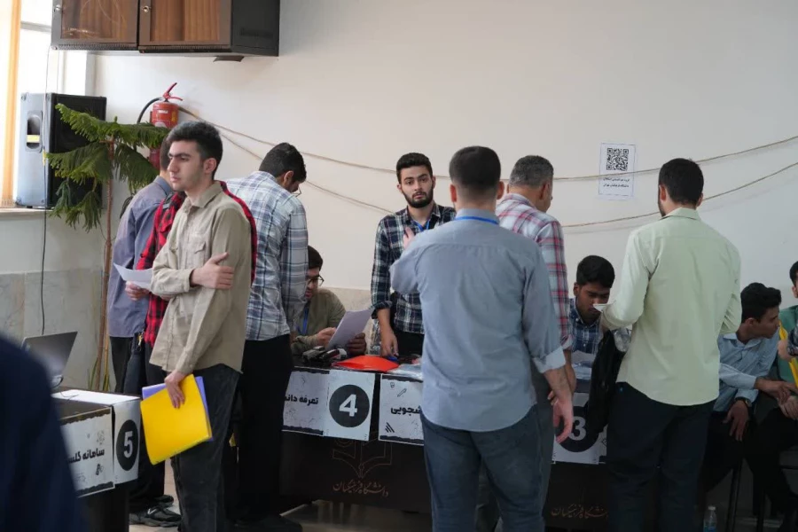 " آئین استقبال از نو ورودان ۱۴۰۴"
 ۸ مهرماه ۱۴۰۴ 10