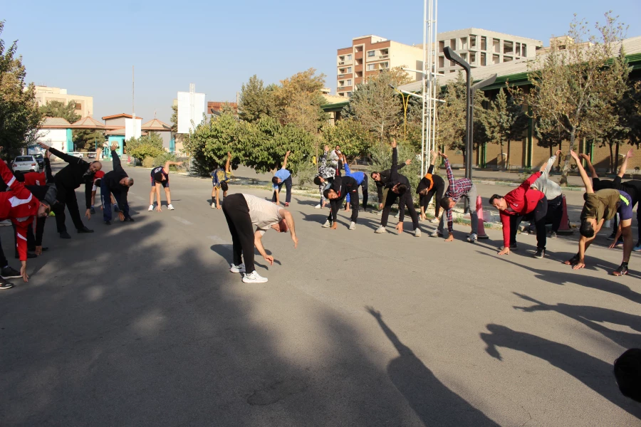 برگزاری ویژه برنامه هفته تربیت بدنی در پردیس شهید چمران به مناسبت گرامیداشت هفته تربیت بدنی در صبح روز یکشنبه ۲۷ مهرماه ۱۴۰۴ 9