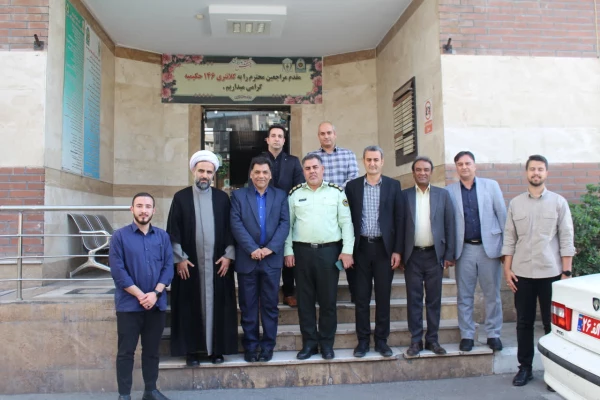 تقدیر از حافظان امنیت؛ حضور مسئولان دانشگاه فرهنگیان استان تهران در کلانتری ۱۴۶ حکیمیه 3