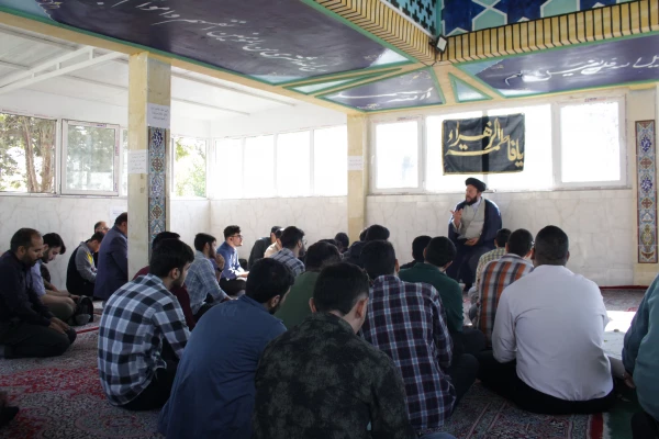 برگزاری  مراسم روضه توسل به حضرت زهرا (سلام الله علیها)  

 3