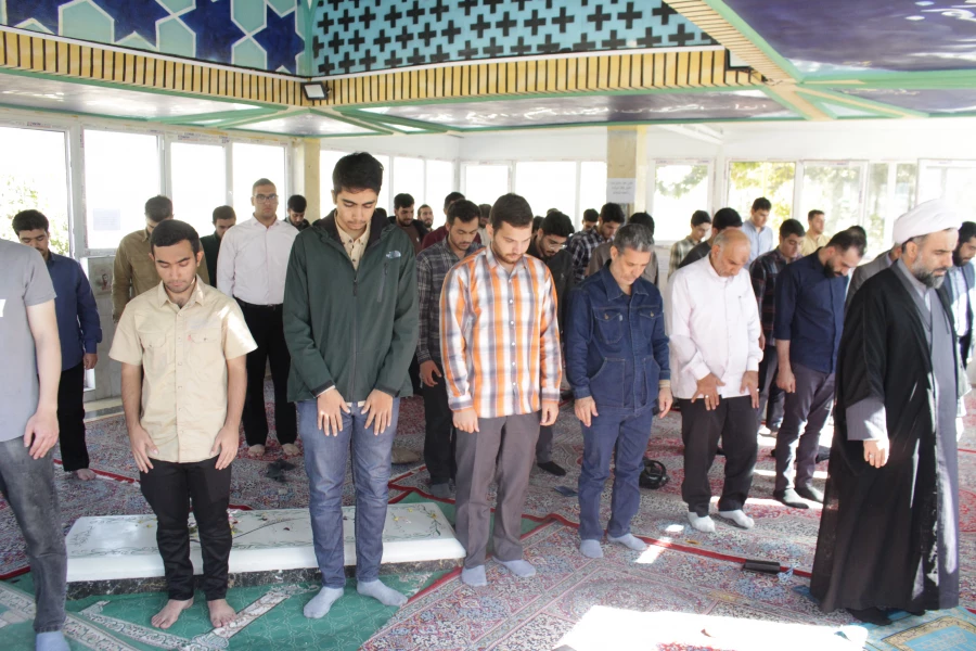 برگزاری  مراسم روضه توسل به حضرت زهرا (سلام الله علیها)  

 8