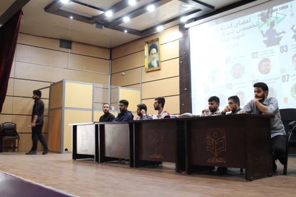 اولین جلسه عمومی شورای صنفی ۱۴۰۴ با دانشجویان 8