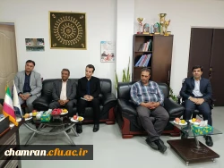 نشست تکریم و معارفه معاونت توسعه منابع و امور دانشجویی پردیس شهید چمران  4