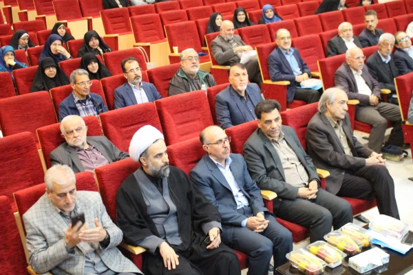 نشست تکریم و معارفه معاونت توسعه منابع و امور دانشجویی پردیس شهید چمران  9