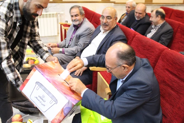  نخستین مجمع عمومی کانون بازنشستگان دانشگاه فرهنگیان تهران برگزار شد. 8