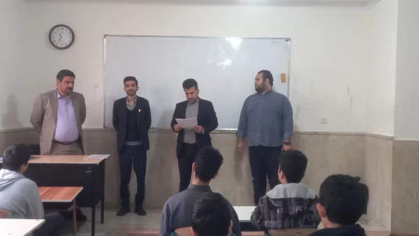  بازدید مسئول کارورزی پردیس شهید چمران از مدارس منطقه یک تهران 2