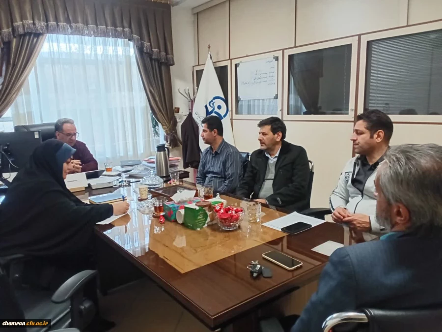 برگزاری جلسه هماهنگی سلف سرویس پردیس شهید چمران با هدف بهبود خدمات و ارتقای بهداشت  2