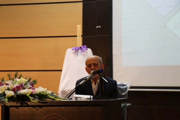 همایش هفته پژوهش - ۳۰ آذر ۱۴۰۴ 11