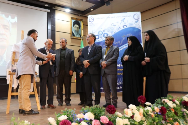 همایش هفته پژوهش - ۳۰ آذر ۱۴۰۴ 20