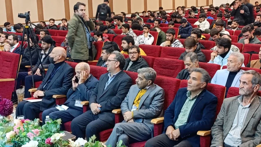 برگزاری همایش علمی «هفته پژوهش» و تقدیر از فعالان عرصه پژوهش
 7