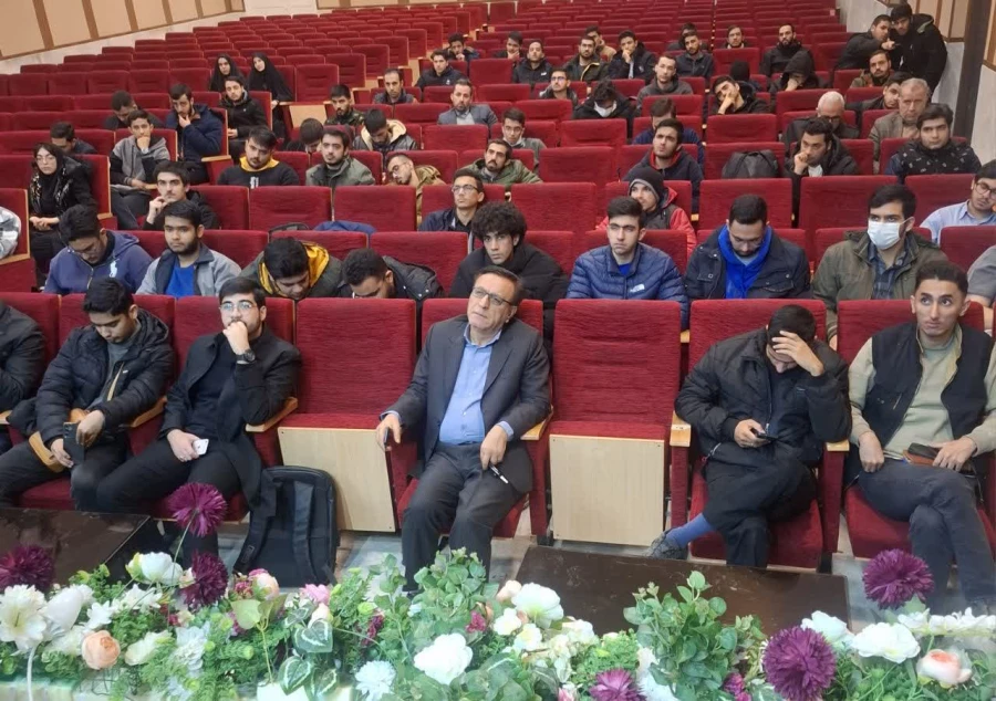 برگزاری کارگاه آموزشی «آشنایی با هوش مصنوعی و کاربردهای آن در تعلیم و تربیت» در پردیس شهید چمران 3