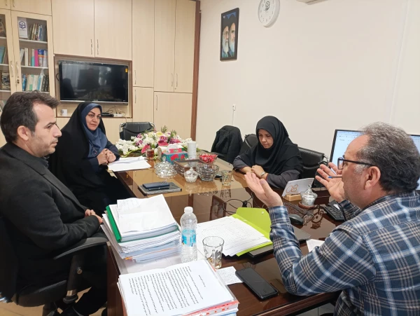 برگزاری جلسه  ای با محوریت ساماندهی ساختارهای اداری، منابع انسانی و بهینه سازی خدمات رسانی 3