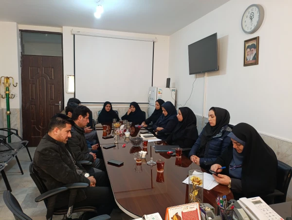 برگزاری جلسه شورای اداری دانشکده علوم انسانی شهید چمران  4