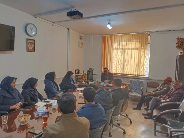 برگزاری جلسه شورای اداری دانشکده علوم انسانی شهید چمران  7