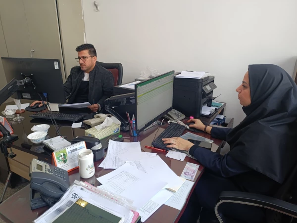 حضور تیم پشتیبانی ( آموزش، فناوری، حراست و خدمات )در ایام غیرحضوری و مجازی شدن امتحانات نیمسال اول ۴۰۴۱ در روز شنبه 4 بهمن ماه  2